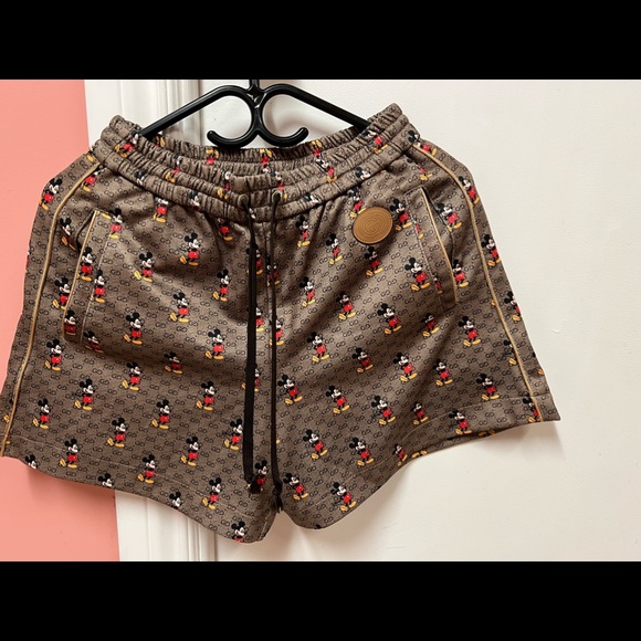 Authentic gucci short collaboration with disney - Picture 2 of 8